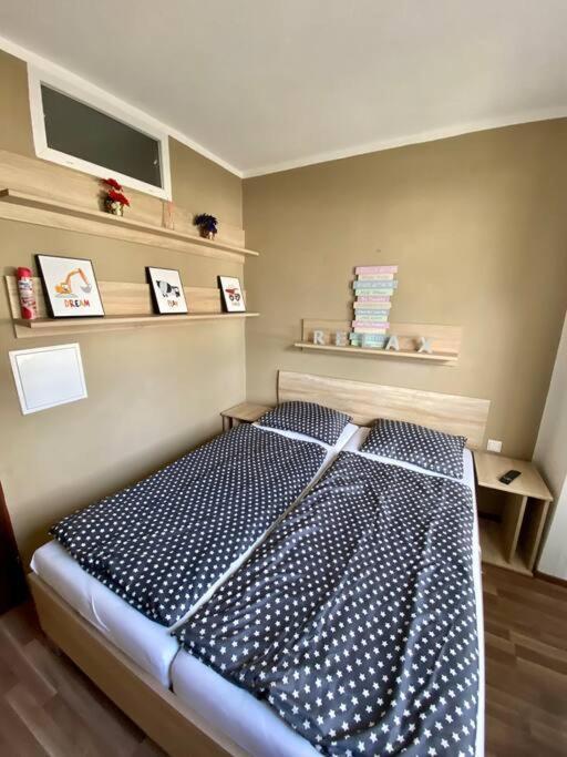 2 Izbovy - Blizko Centra Martin Appartement Buitenkant foto